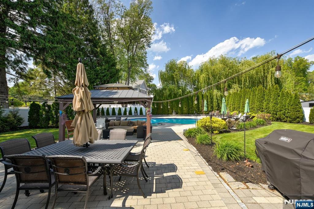 11 Carlisle Road Wayne, NJ 07470 - Photo 38 of 50