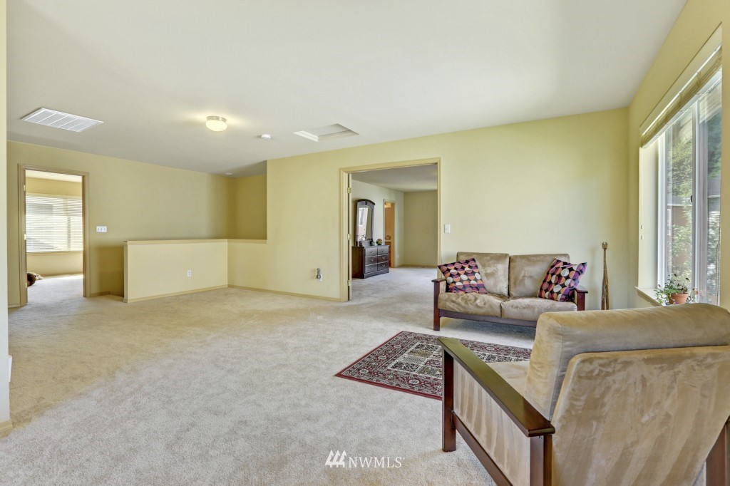1405 191st Place Southeast Bothell, WA 98012 - Photo 20 of 25 Gallery Image 20