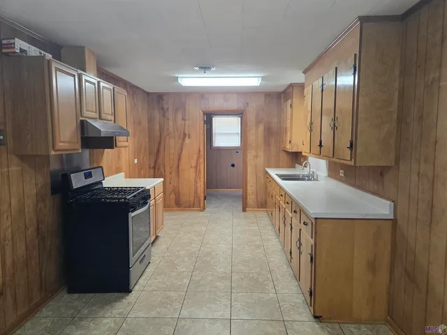 $1,050 | 104 North Stella Place, Schriever, LA 70395