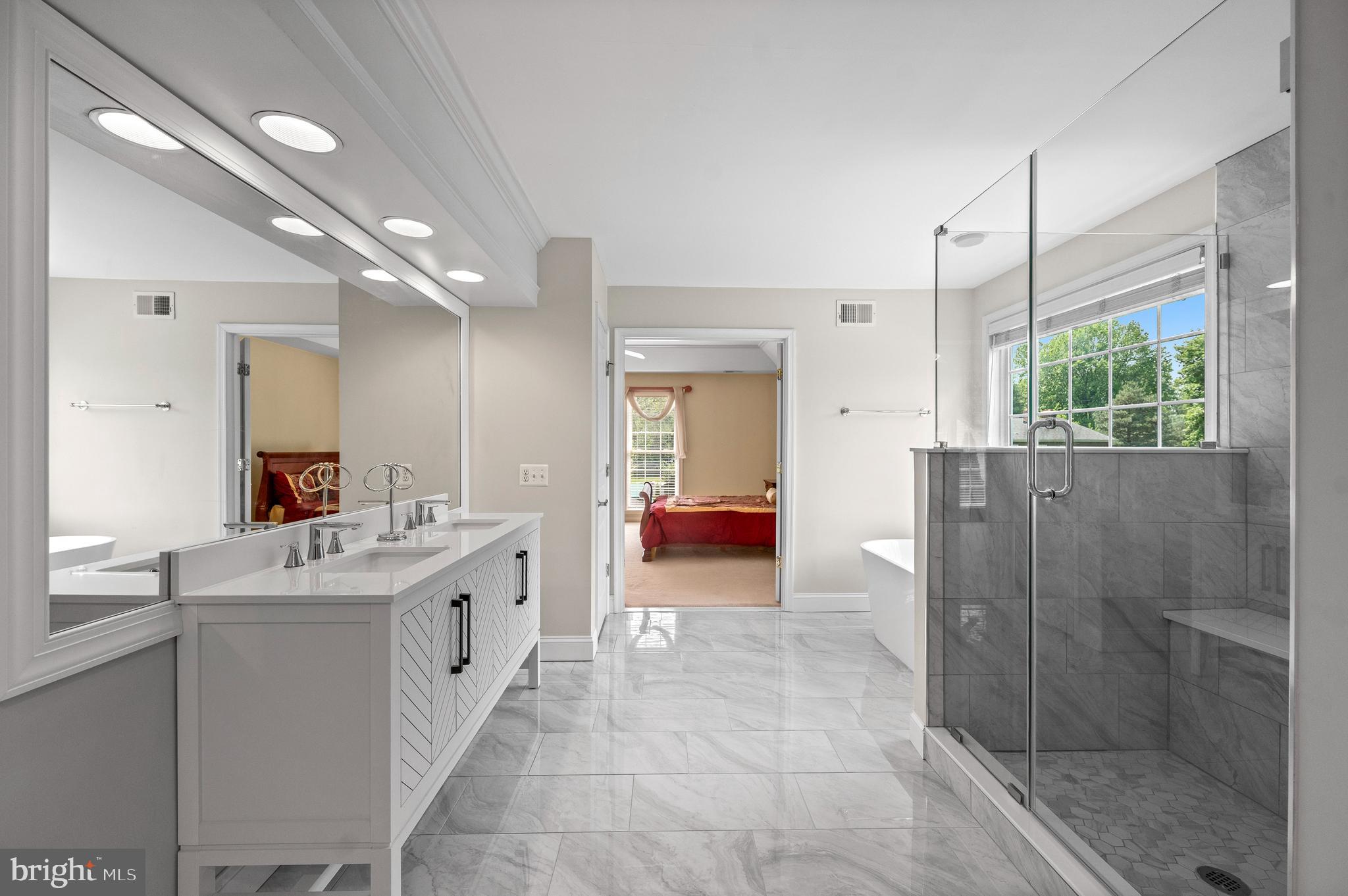 859 Empress Road West Chester, PA 19382 - Photo 21 of 39 Ensuite Bath