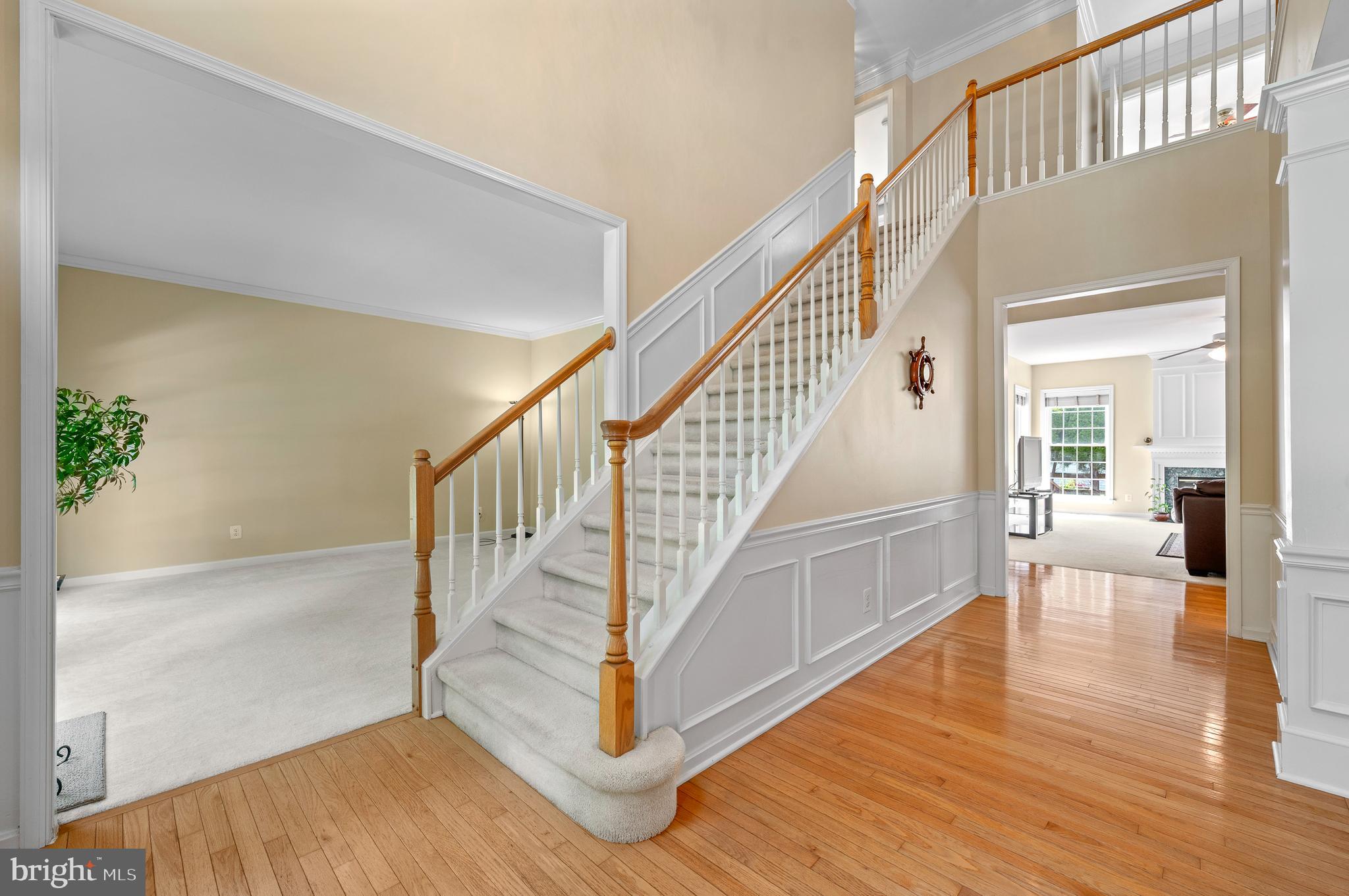 859 Empress Road West Chester, PA 19382 - Photo 3 of 39 Grand Foyer