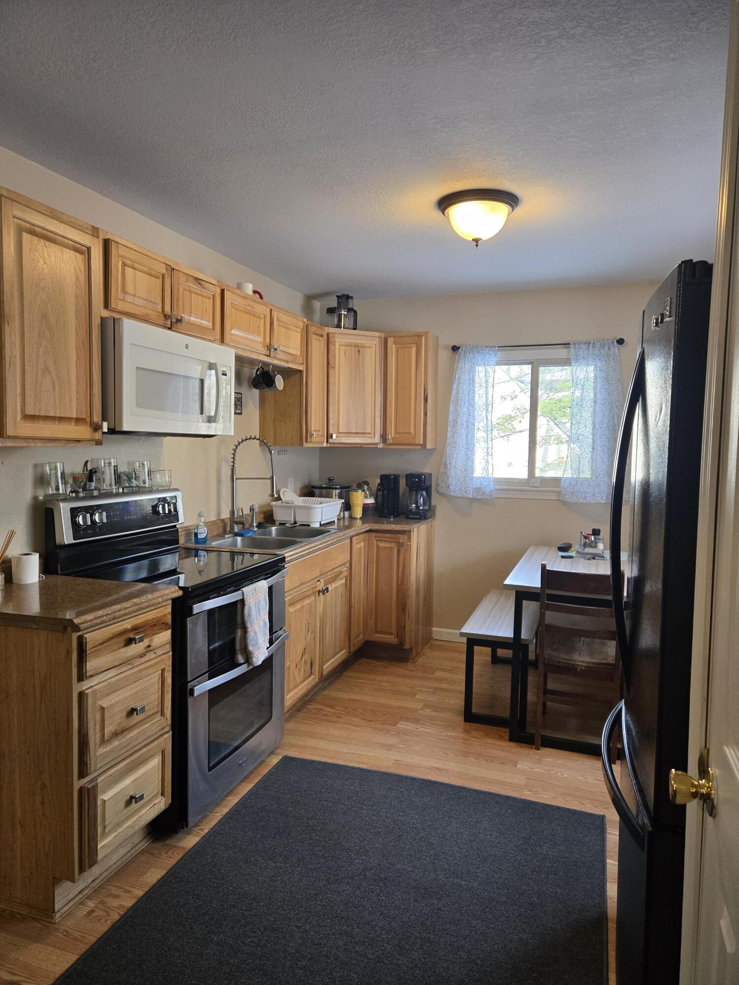 4221 Mockingbird Circle Farwell, MI 48622 - Photo 9 of 56 20260108_121117