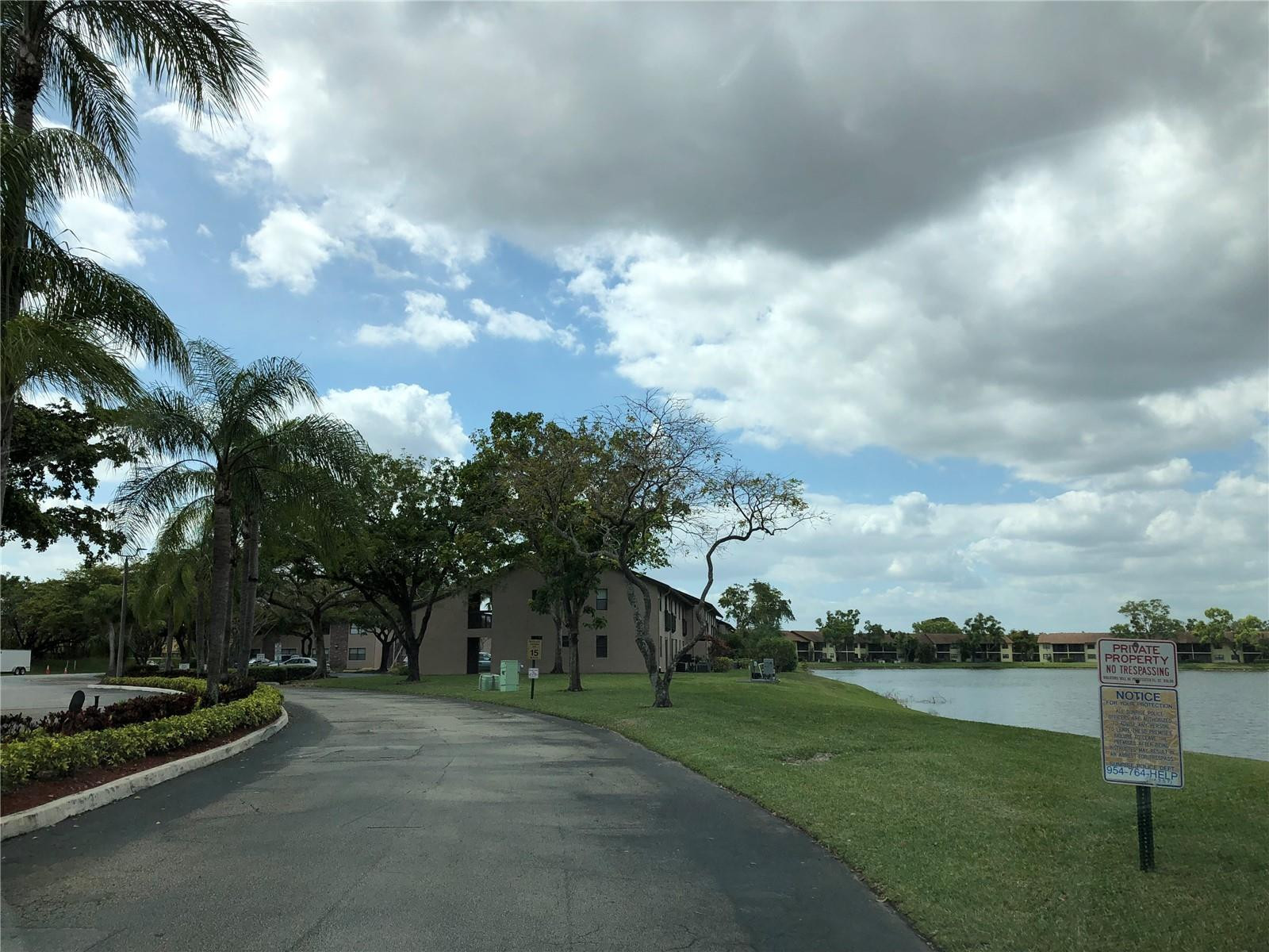 10053 Winding Lake Road, Unit 104 Sunrise, FL 33351 - Photo 38 of 44