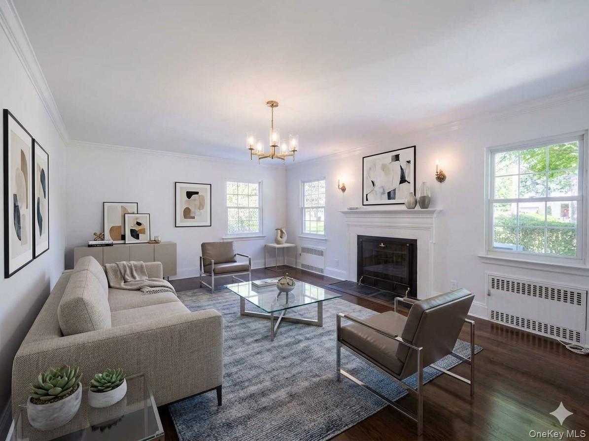 109 Chase Road Manhasset, NY 11030 - Photo 6 of 31 Virtually Staged Living Room
