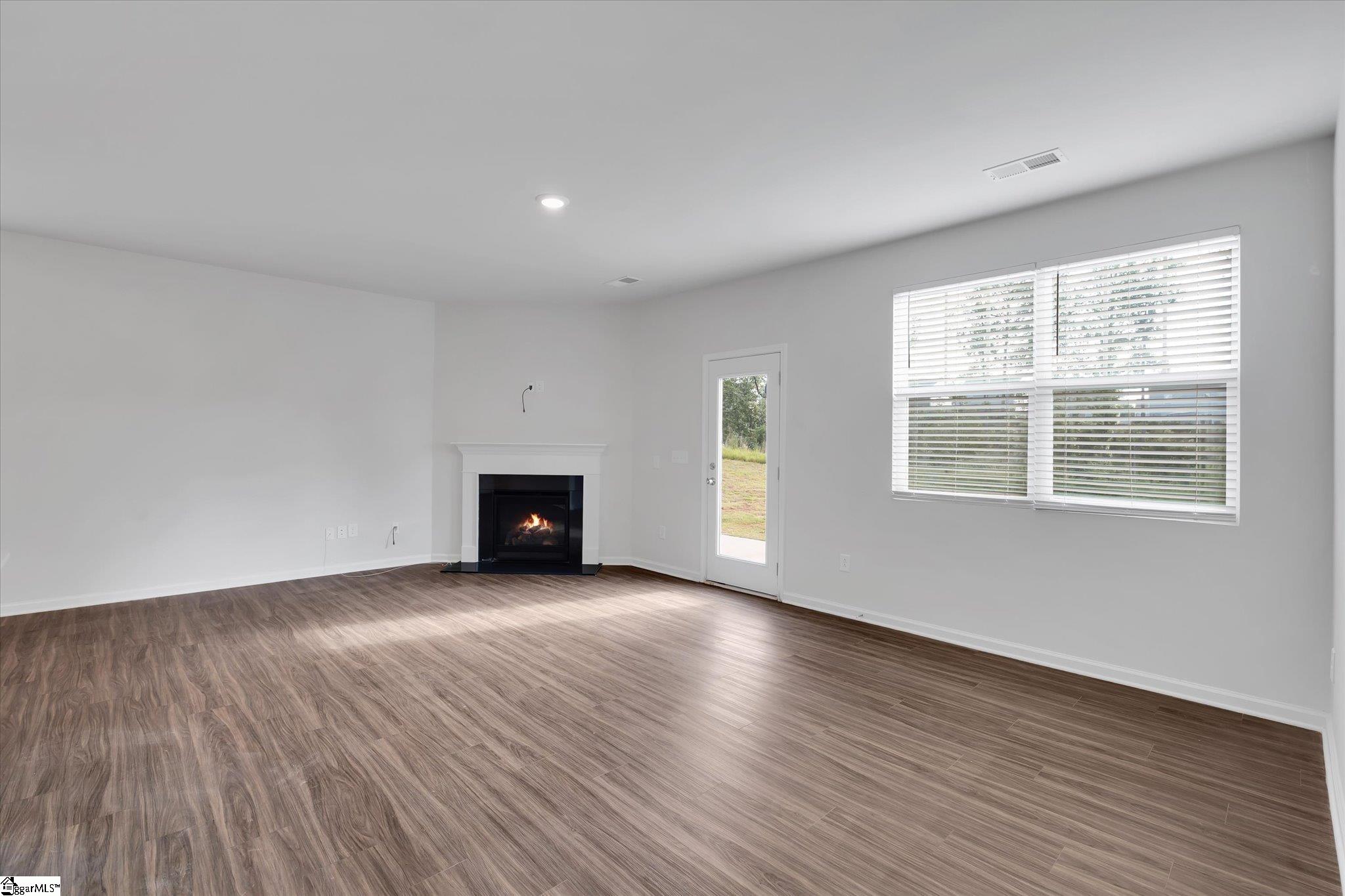 313 East Compass Way Easley, SC 29640 - Photo 12 of 26 Gallery Image 12