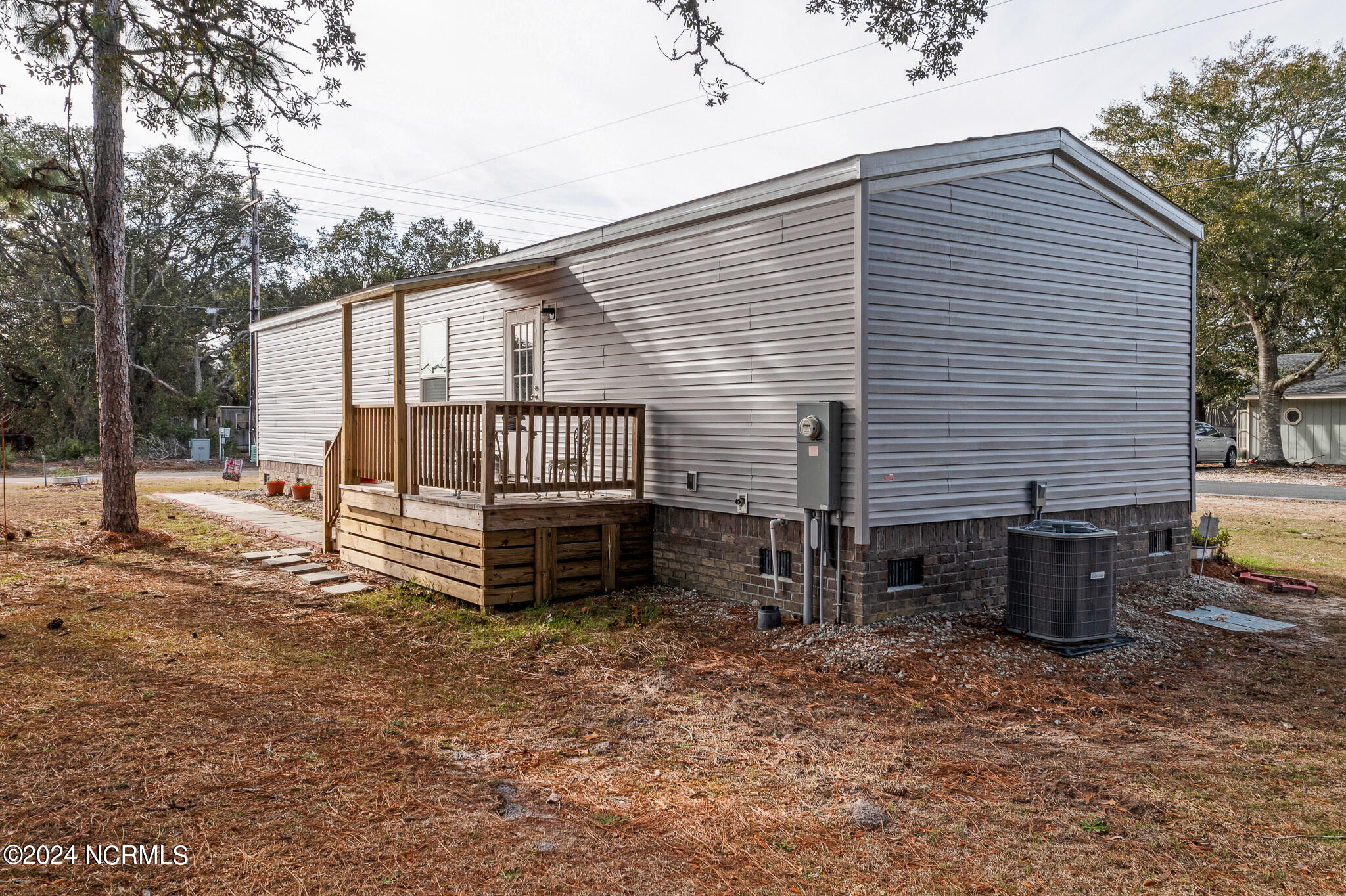 2370 Seashore Road Southwest Supply, NC 28462 - Photo 27 of 31 2370_Seashore-27