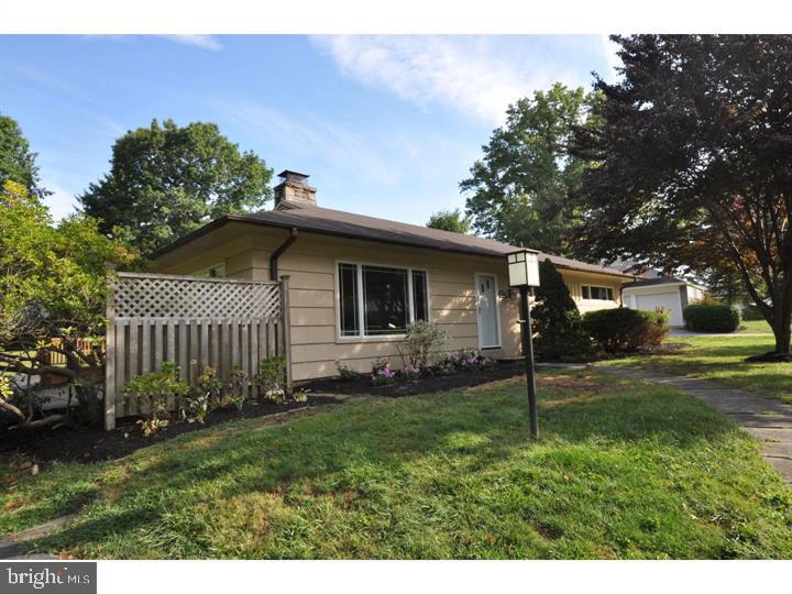 724 Woodfield Road Villanova, PA 19085 - Photo 2 of 24