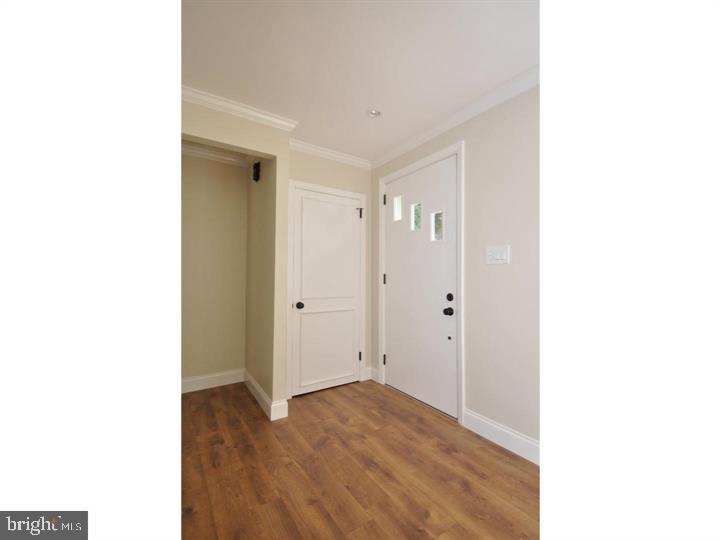 724 Woodfield Road Villanova, PA 19085 - Photo 3 of 24