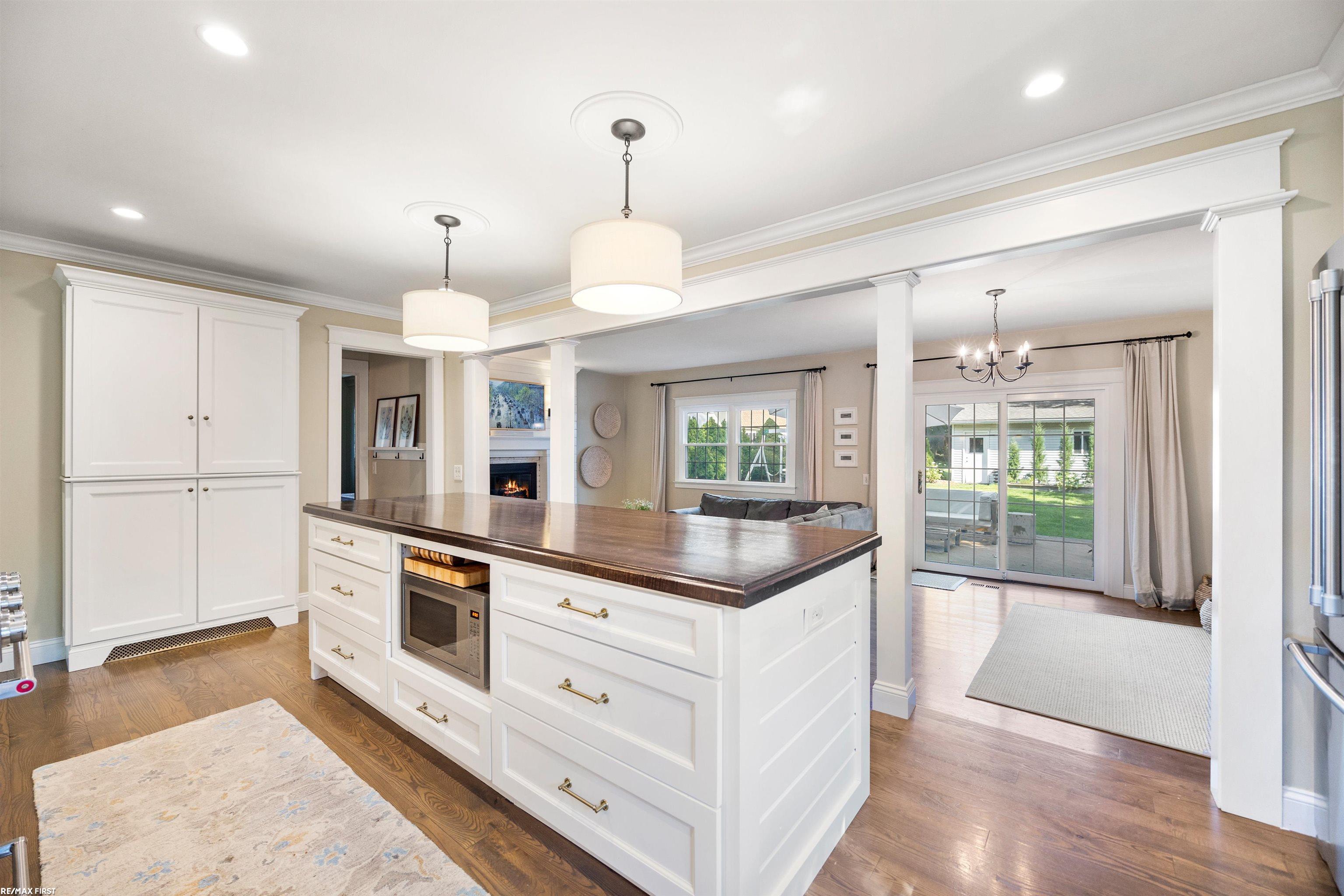 373 Red Oak Lane Rochester, MI 48307 - Photo 30 of 59 50119448-29.JPG