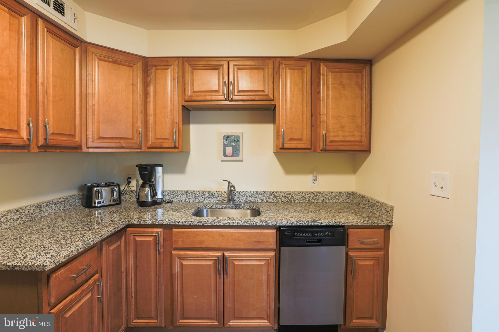 3507 Sollers Point Road Dundalk, MD 21222 - Photo 17 of 44 Gallery Image 17