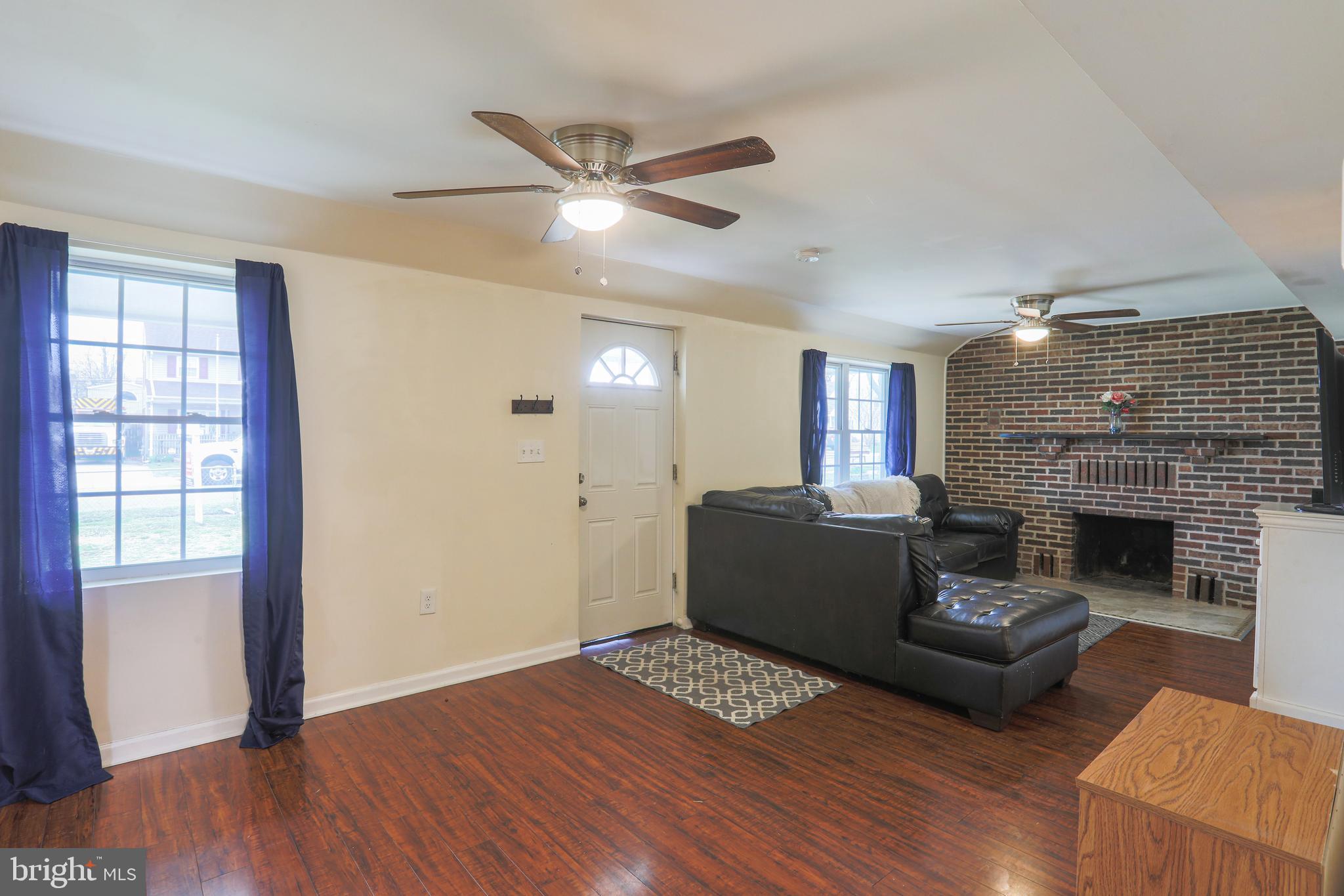 3507 Sollers Point Road Dundalk, MD 21222 - Photo 8 of 44 Gallery Image 8
