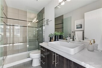 732 26th Avenue South, Unit B Seattle, WA 98144 - Photo 13 of 18