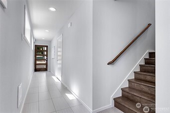 732 26th Avenue South, Unit B Seattle, WA 98144 - Photo 3 of 18