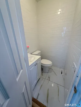 $499,900 | 111 Elmwood Place, Bridgeport, CT 06605