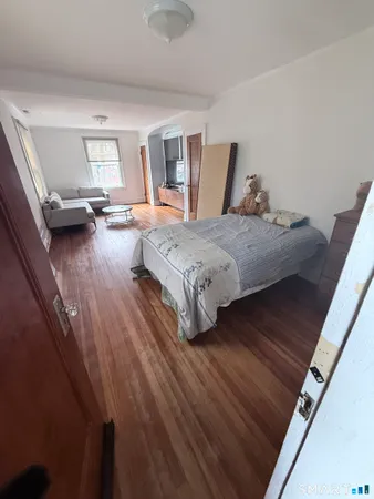 $499,900 | 111 Elmwood Place, Bridgeport, CT 06605