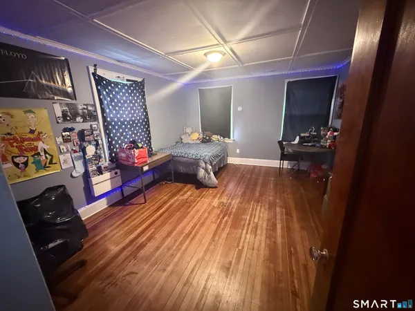 $499,900 | 111 Elmwood Place, Bridgeport, CT 06605