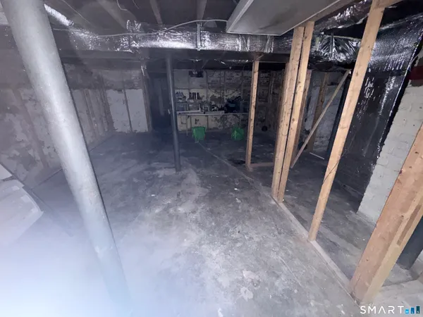 $499,900 | 111 Elmwood Place, Bridgeport, CT 06605