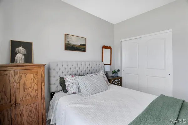 $655,000 | 1619 Oglesby Drive, Edwardsville, IL 62025