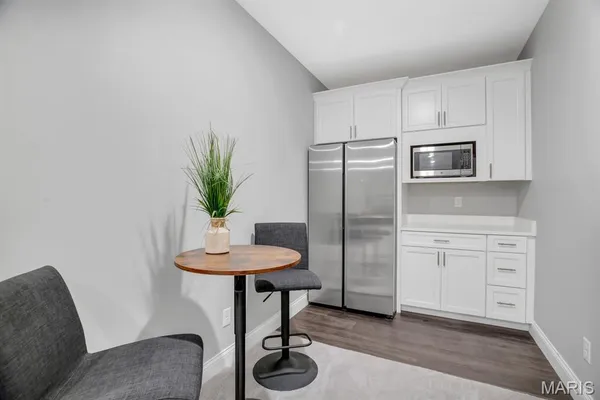 $655,000 | 1619 Oglesby Drive, Edwardsville, IL 62025