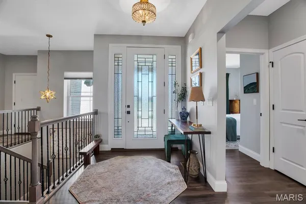 $655,000 | 1619 Oglesby Drive, Edwardsville, IL 62025