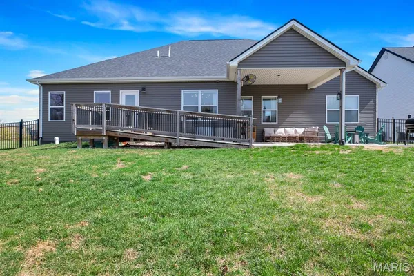 $655,000 | 1619 Oglesby Drive, Edwardsville, IL 62025