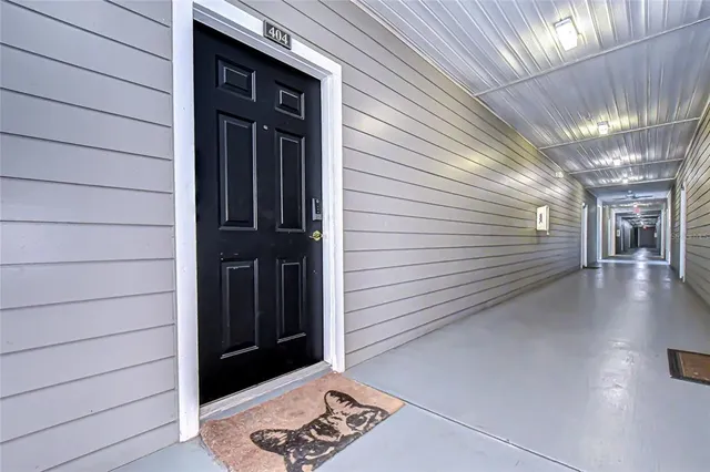 $389,000 | 800 South Dakota Avenue, Unit 404, Tampa, FL 33606