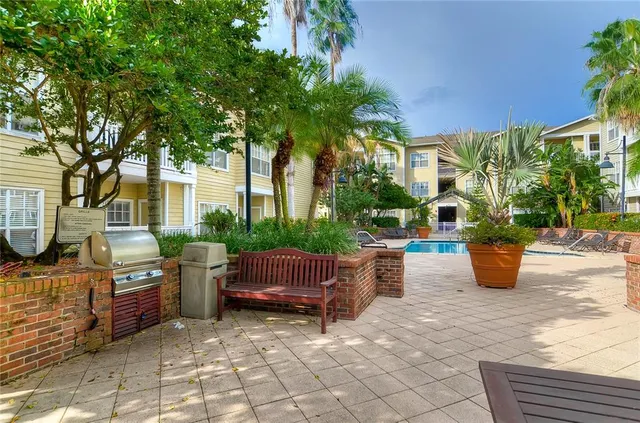 $389,000 | 800 South Dakota Avenue, Unit 404, Tampa, FL 33606