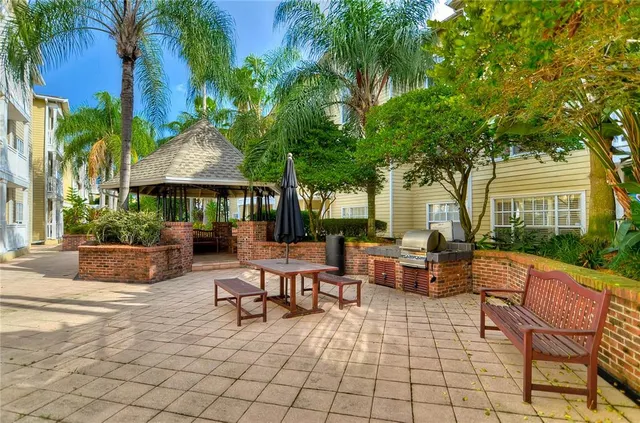 $389,000 | 800 South Dakota Avenue, Unit 404, Tampa, FL 33606