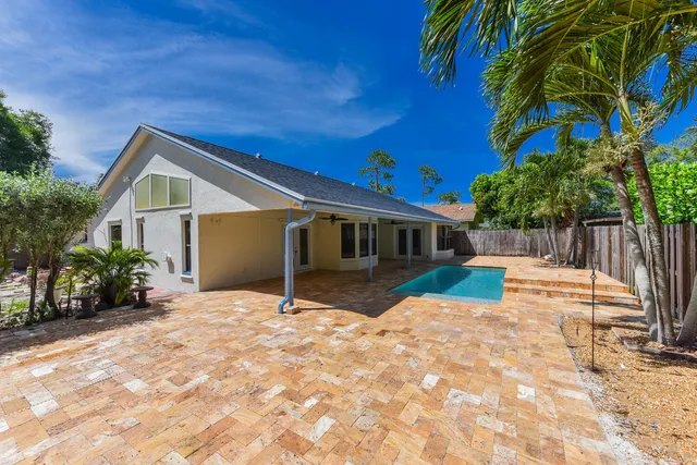 $4,800 | 13442 Northumberland Circle, Wellington, FL 33414