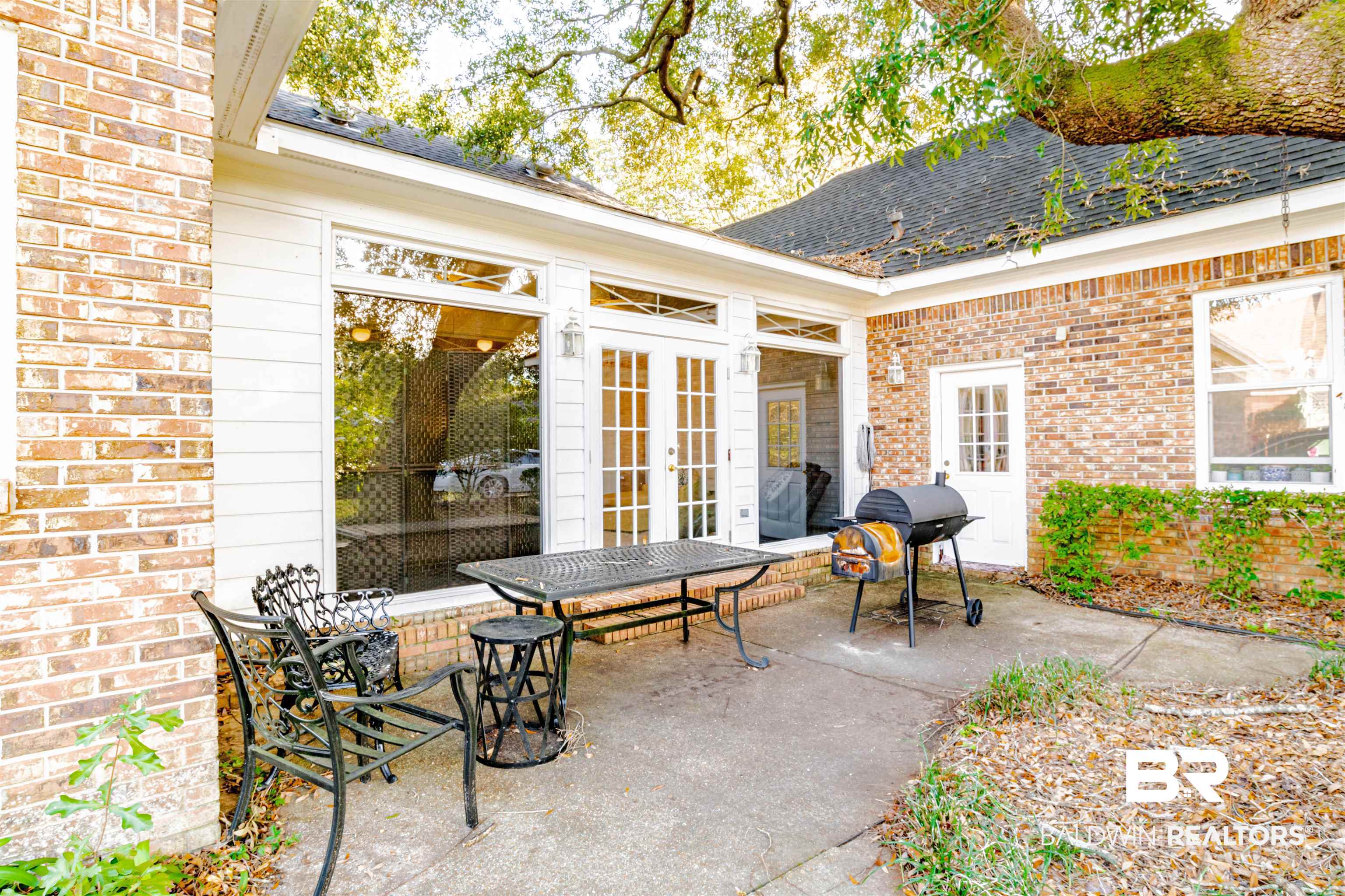 1128 Southern Way Court Mobile, AL 36609 - Photo 29 of 35