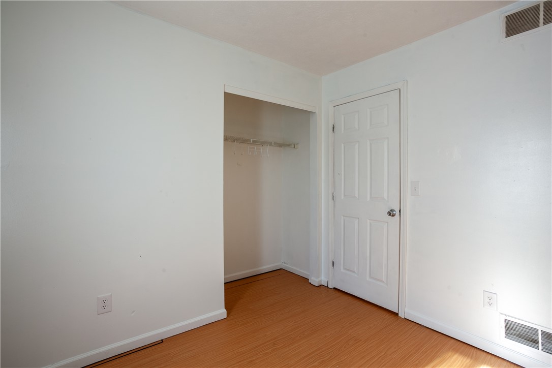 229 Countess Drive Henrietta, NY 14586 - Photo 24 of 34