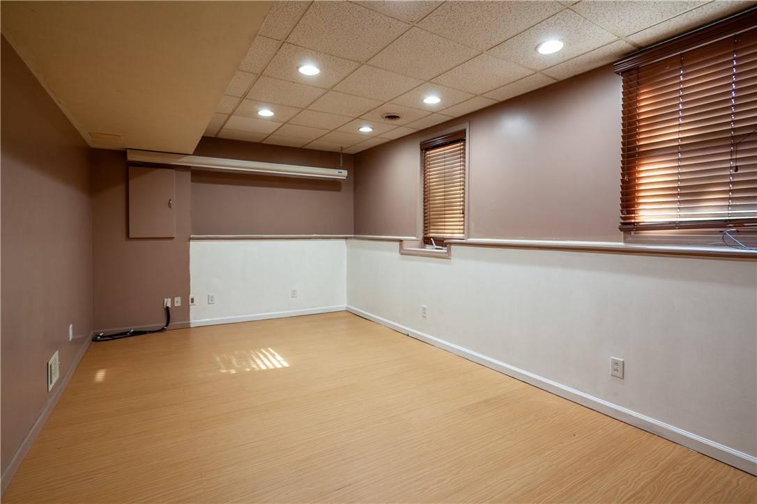 229 Countess Drive Henrietta, NY 14586 - Photo 30 of 34