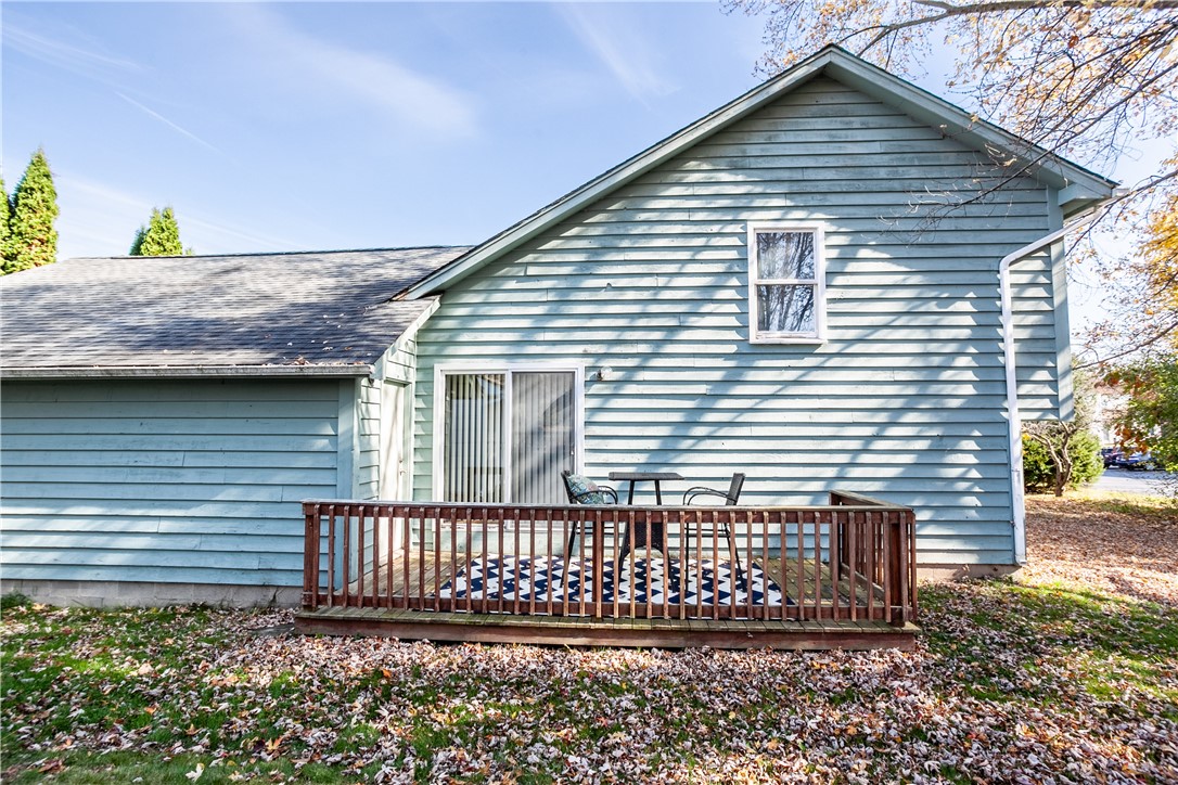 229 Countess Drive Henrietta, NY 14586 - Photo 10 of 34