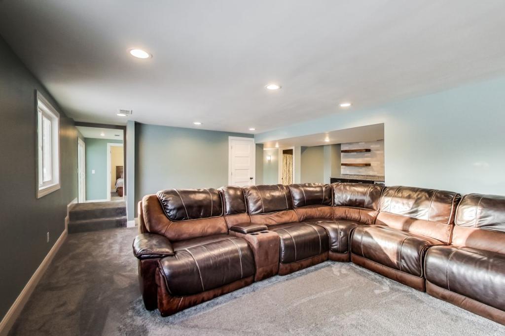 5415 Countryside Road Edina, MN 55436 - Photo 22 of 28