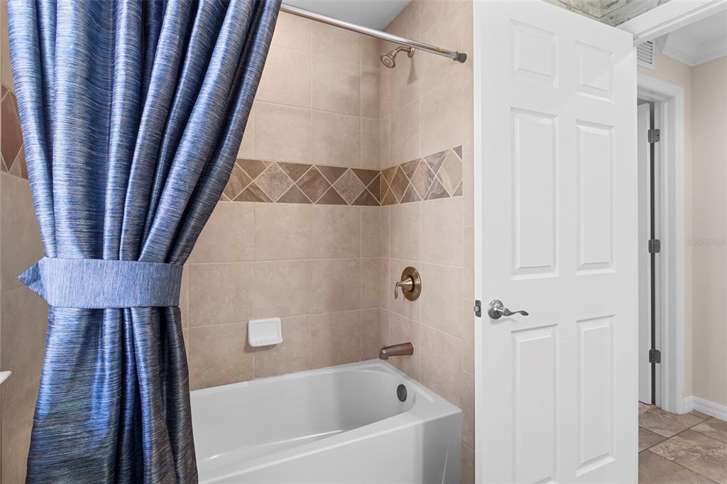 89 Navigation Circle Osprey, FL 34229 - Photo 37 of 61