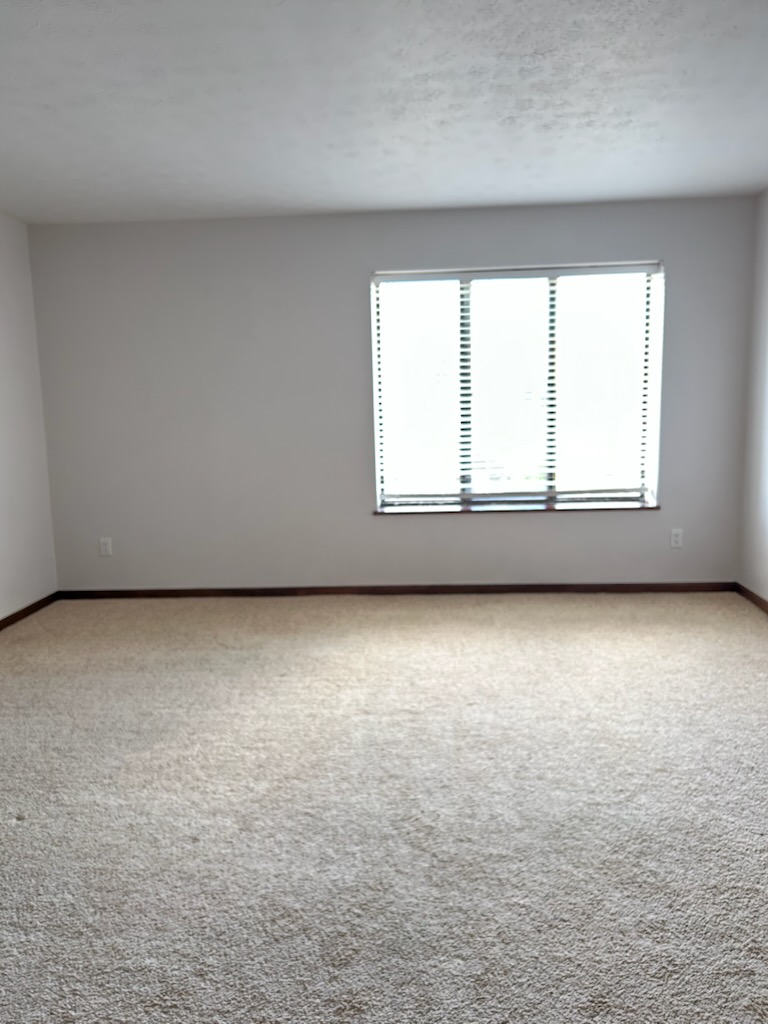 1936 Washington West Road Dayton, OH 45458 - Photo 7 of 25