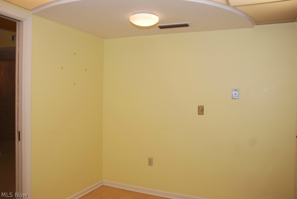 2365 Covington Road, Unit 222 Akron, OH 44313 - Photo 8 of 20