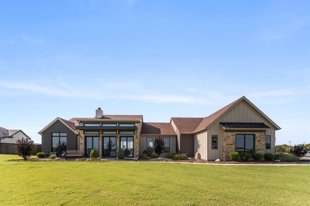 140 Ozro Road Venus, TX 76084 - Photo 1 of 40 Gallery Image 1