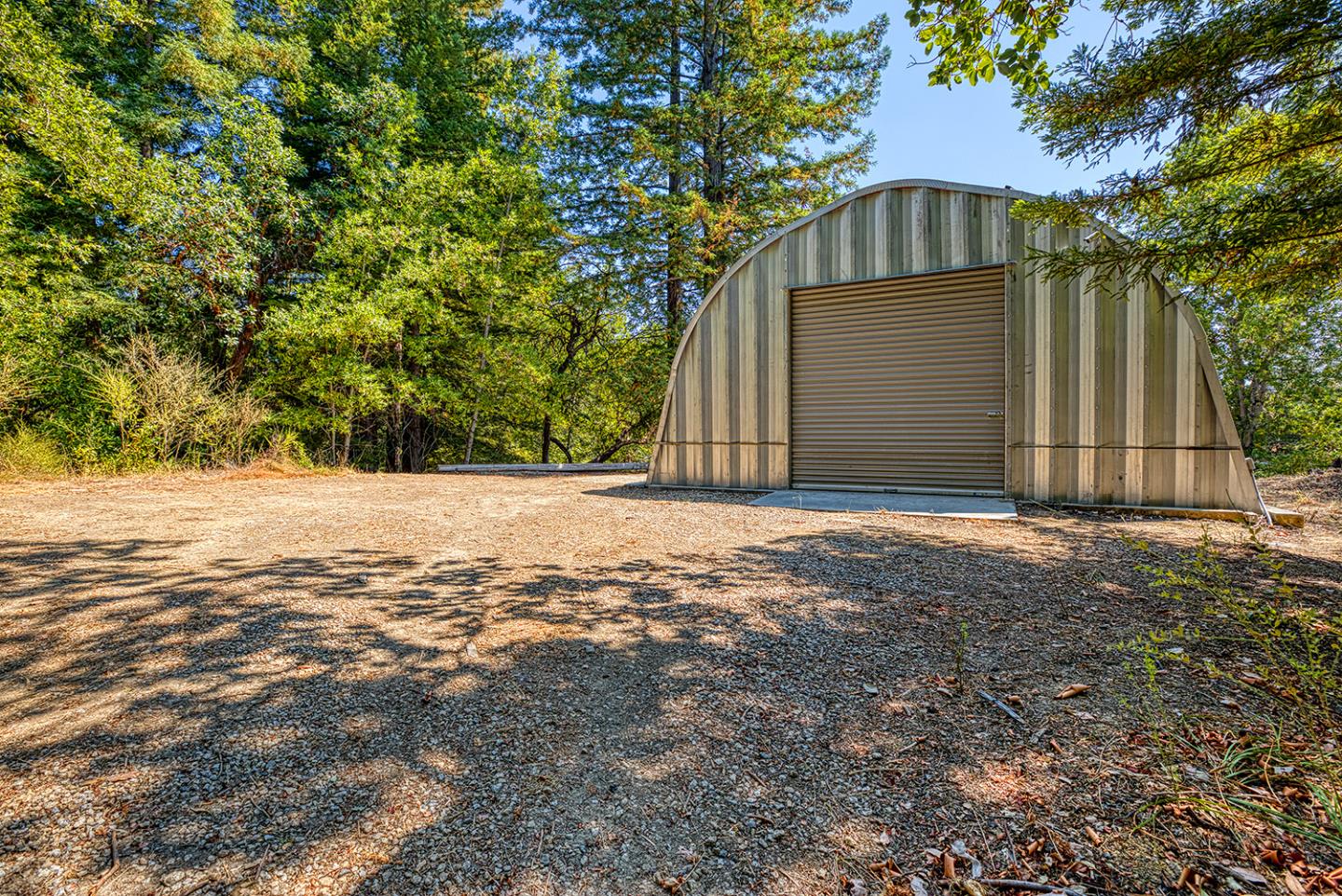 14155 Middle Ellen Road Los Gatos, CA 95033 - Photo 9 of 67 Gallery Image 9