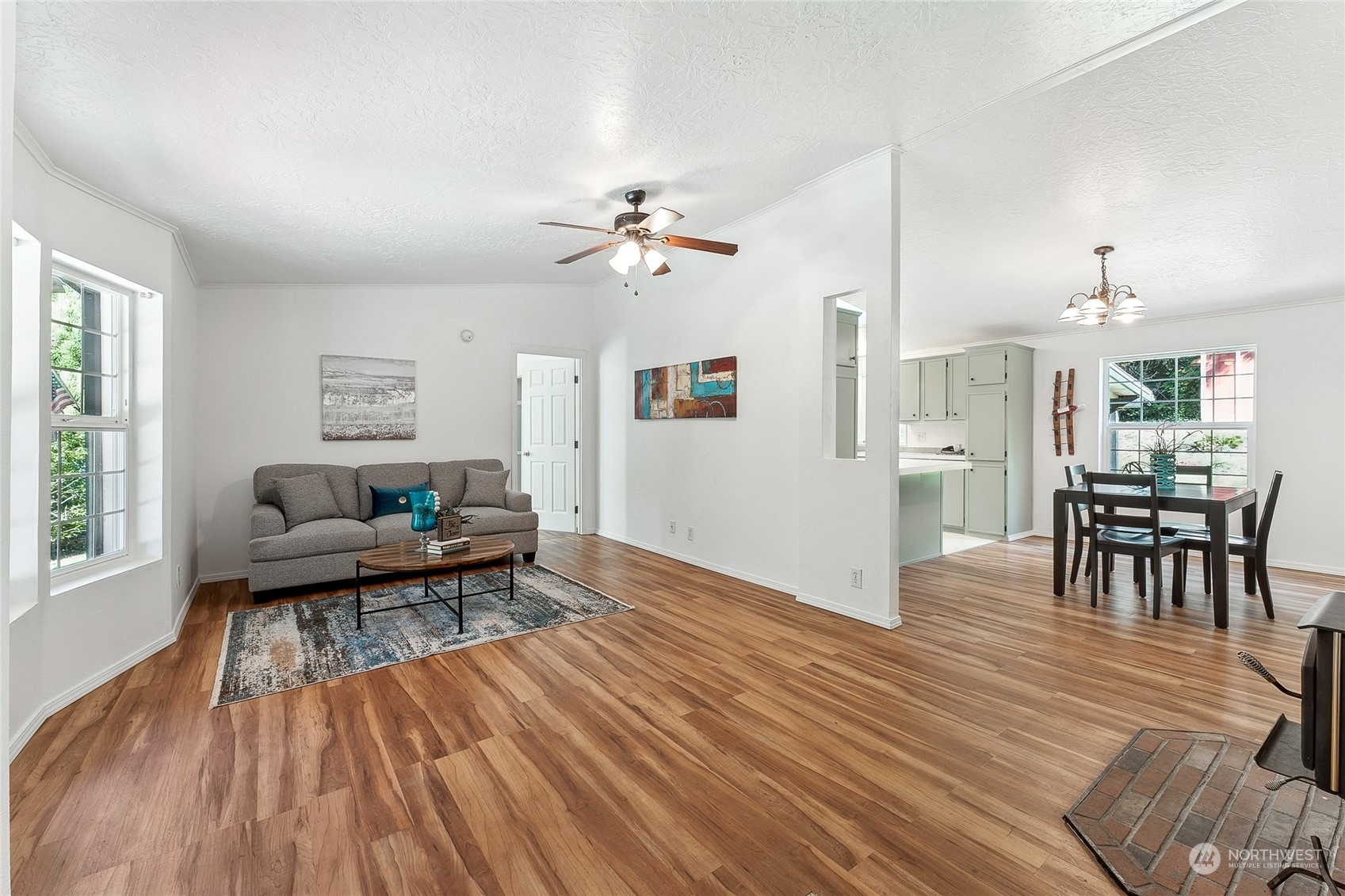 8426 East Caraway Road Port Orchard, WA 98366 - Photo 4 of 18 Gallery Image 4