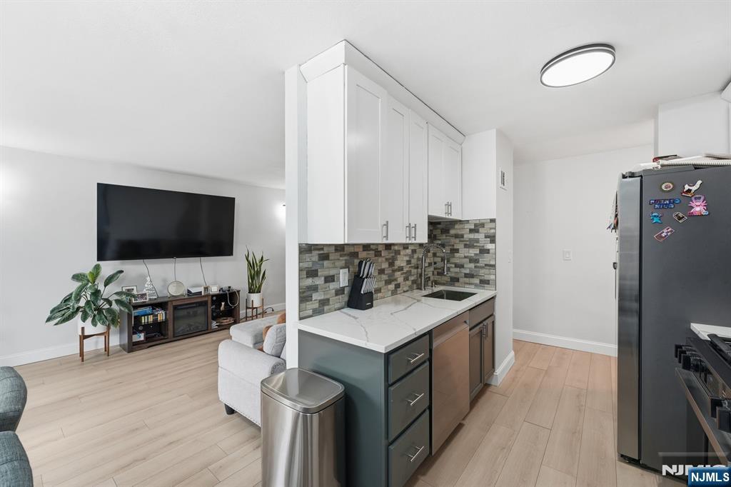 712 North Broad Street, Unit 3C Elizabeth, NJ 07208 - Photo 12 of 23