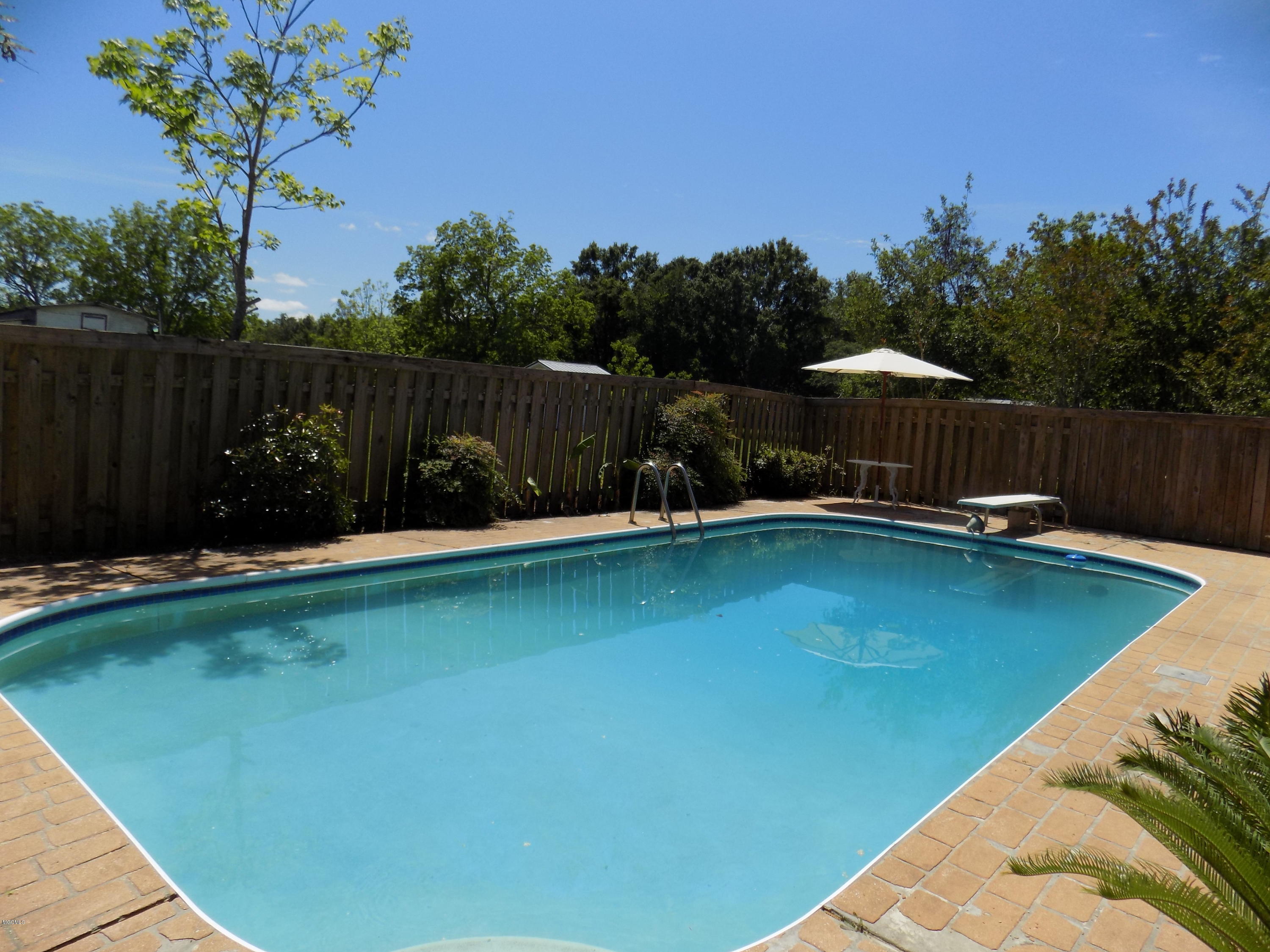9169 Woolmarket Road Biloxi, MS 39532 - Photo 21 of 31 DSCN8820