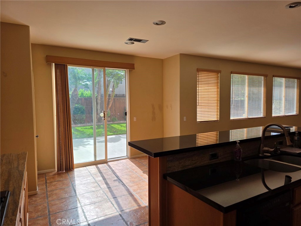 13491 Falcon Ridge Road Eastvale, CA 92880 - Photo 15 of 45 Kitchen