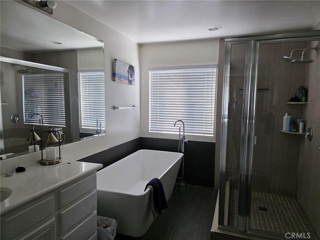 13491 Falcon Ridge Road Eastvale, CA 92880 - Photo 27 of 45 On-suite