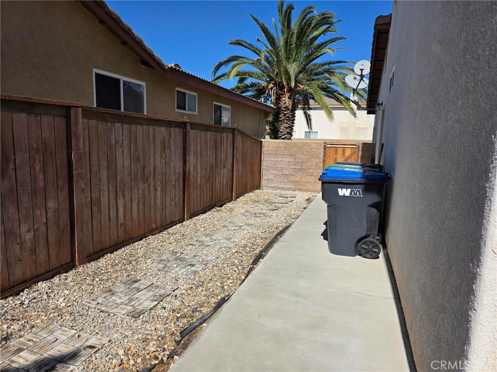 13491 Falcon Ridge Road Eastvale, CA 92880 - Photo 39 of 45 Backyard