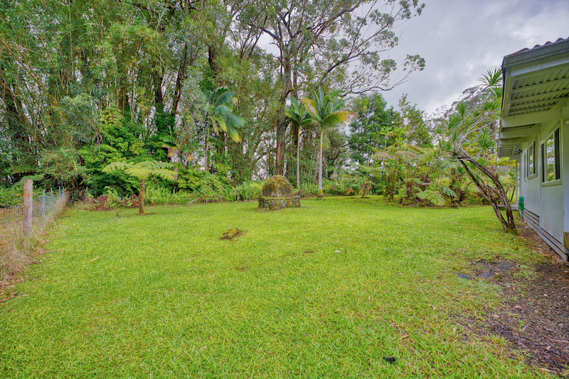 73 Canney Road Mountain View, HI 96771 - Photo 6 of 30 a view of yard with green space