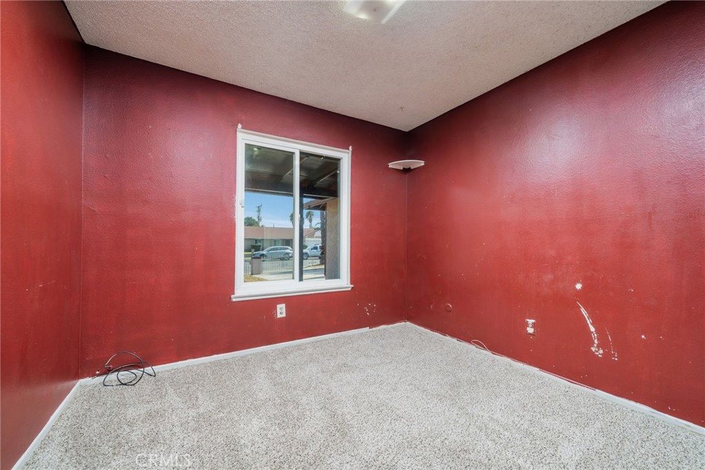 254 East Cerritos Street Rialto, CA 92376 - Photo 8 of 14 Gallery Image 8