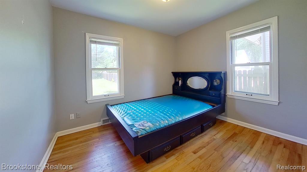 28720 West Seven Mile Road Livonia, MI 48152 - Photo 20 of 26