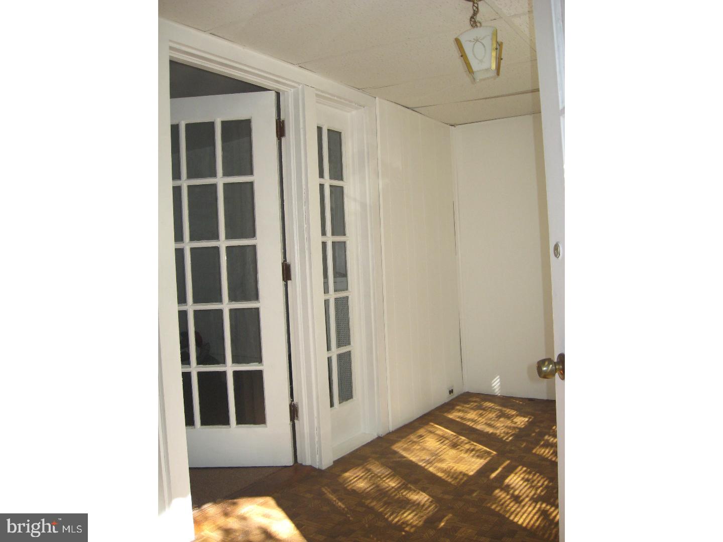 504 Millbank Road Upper Darby, PA 19082 - Photo 3 of 15