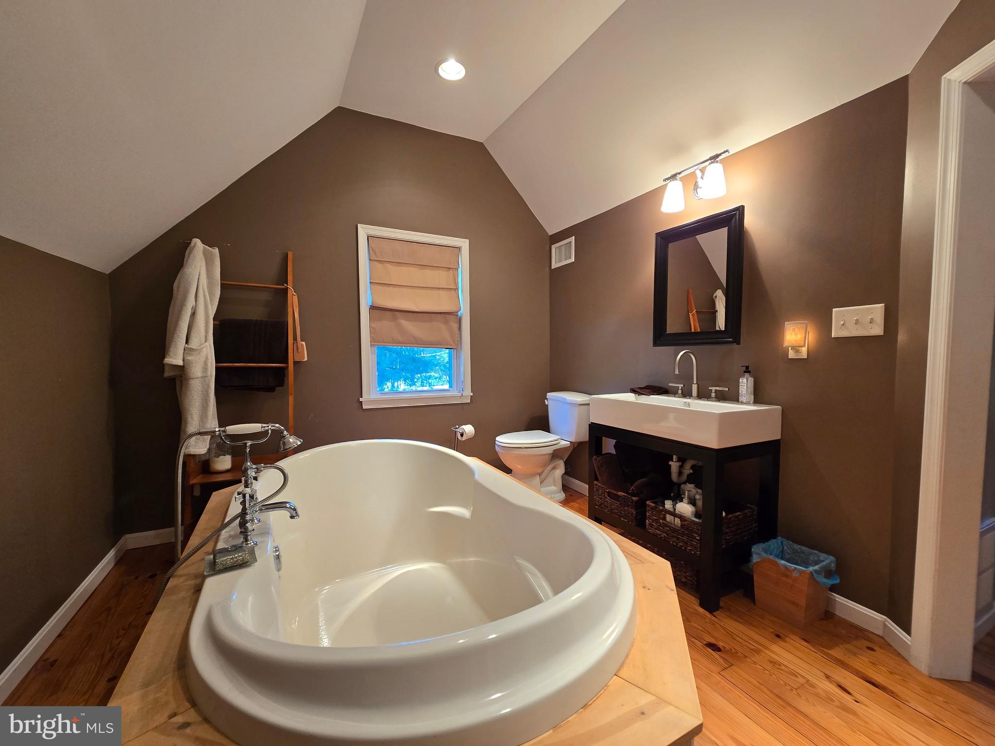 1945 Valley Road Berkeley Springs, WV 25411 - Photo 36 of 60 Primary bathroom